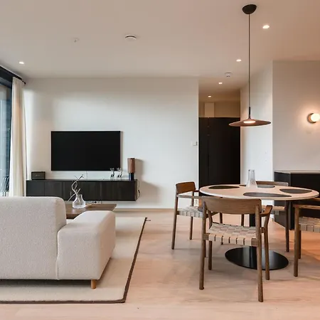 Fjaellen 200 Visit *